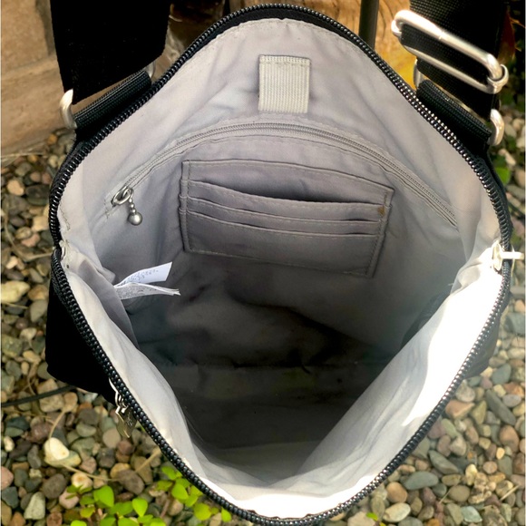 Baggallini Go Bagg Crossbody, Black Cheetah Print - Picture 2 of 4